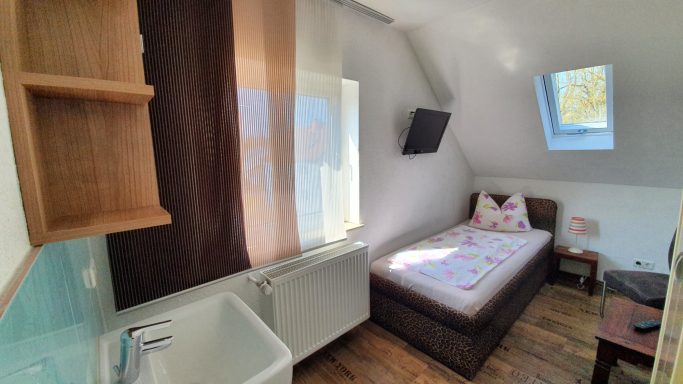 Zimmer Domina