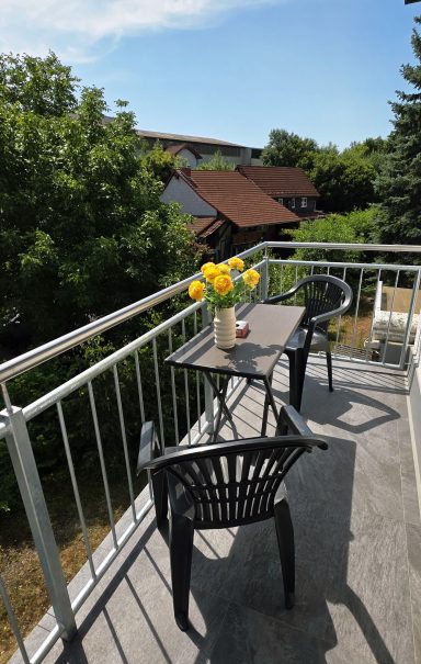 Balkon Zimmer Kette