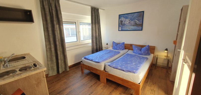 Zimmer Edelzwicker mit eigenem Bad
