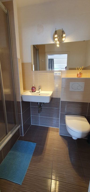 Bad Zimmer Edelzwicker